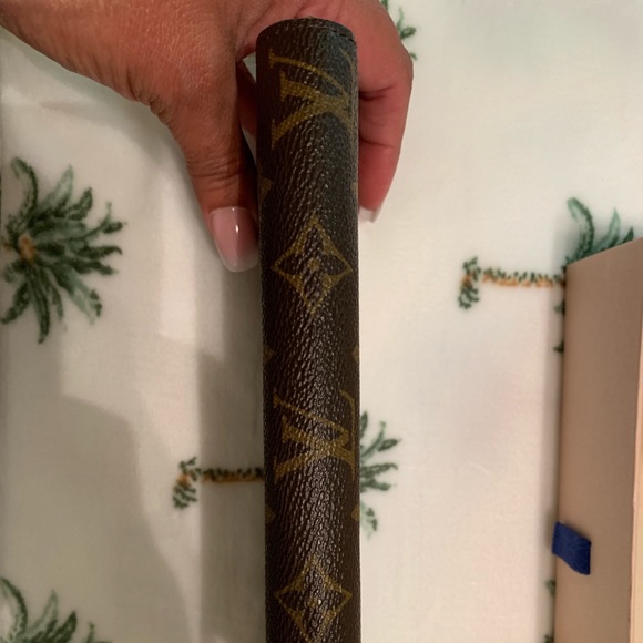 Louis Vuitton Zippy Wallet SOLD - Picture 4 of 8